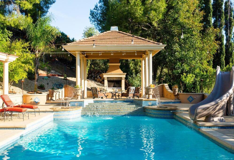 With Games, Slide, Oasis