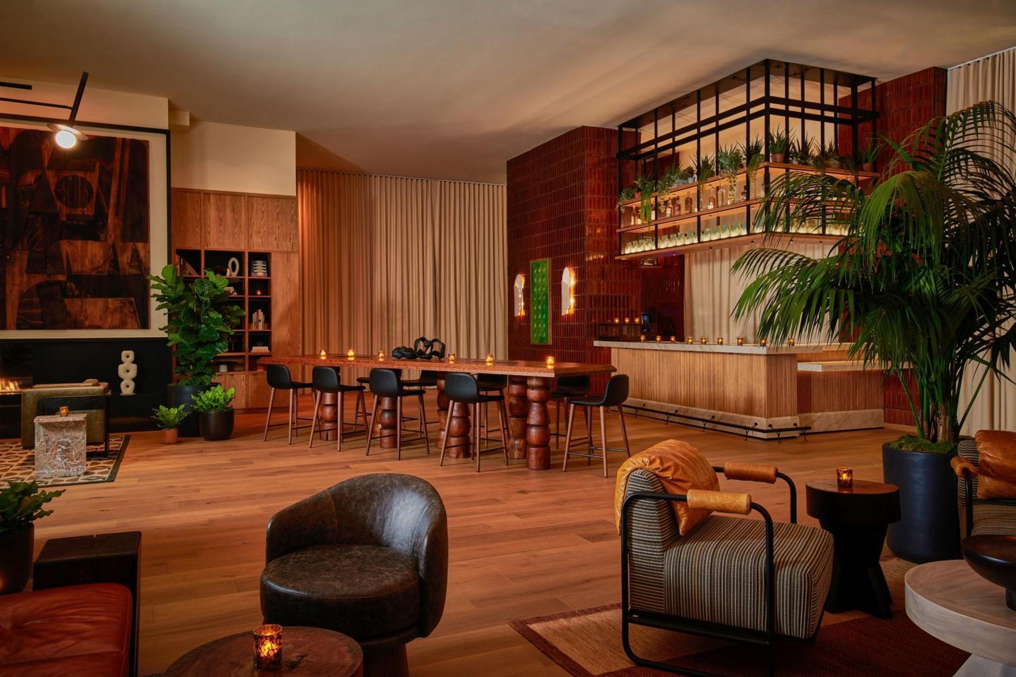 Hollywood Volume, A Tribute Portfolio Hotel 4*