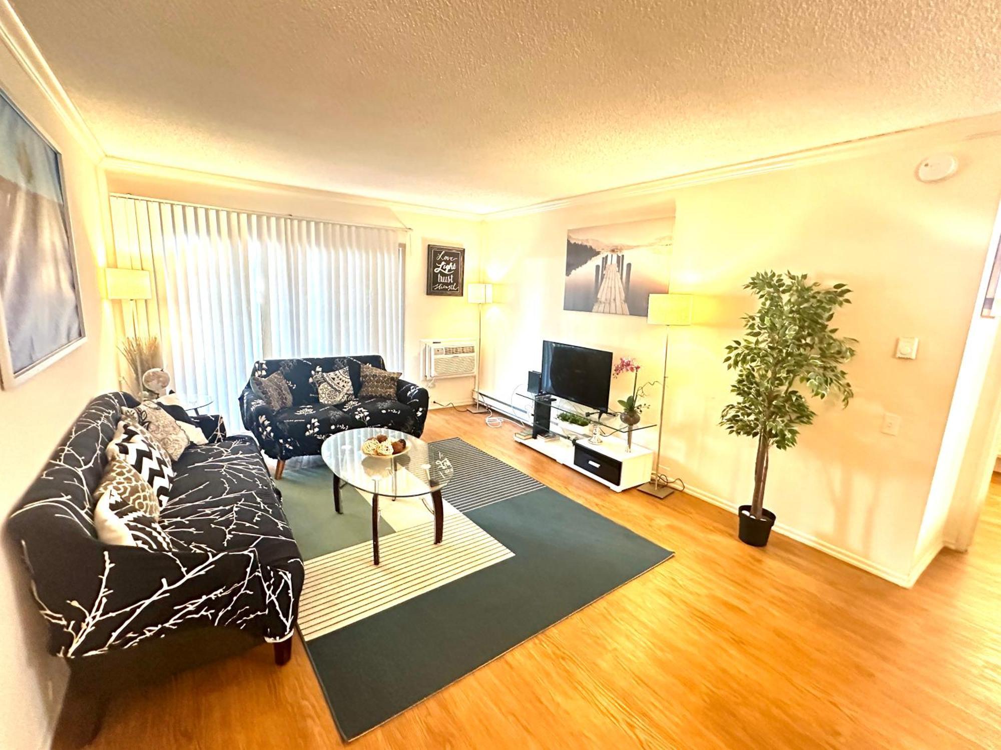 Apartment Marina Breeze 2 Bedroom Apt With 2 Bathroom *