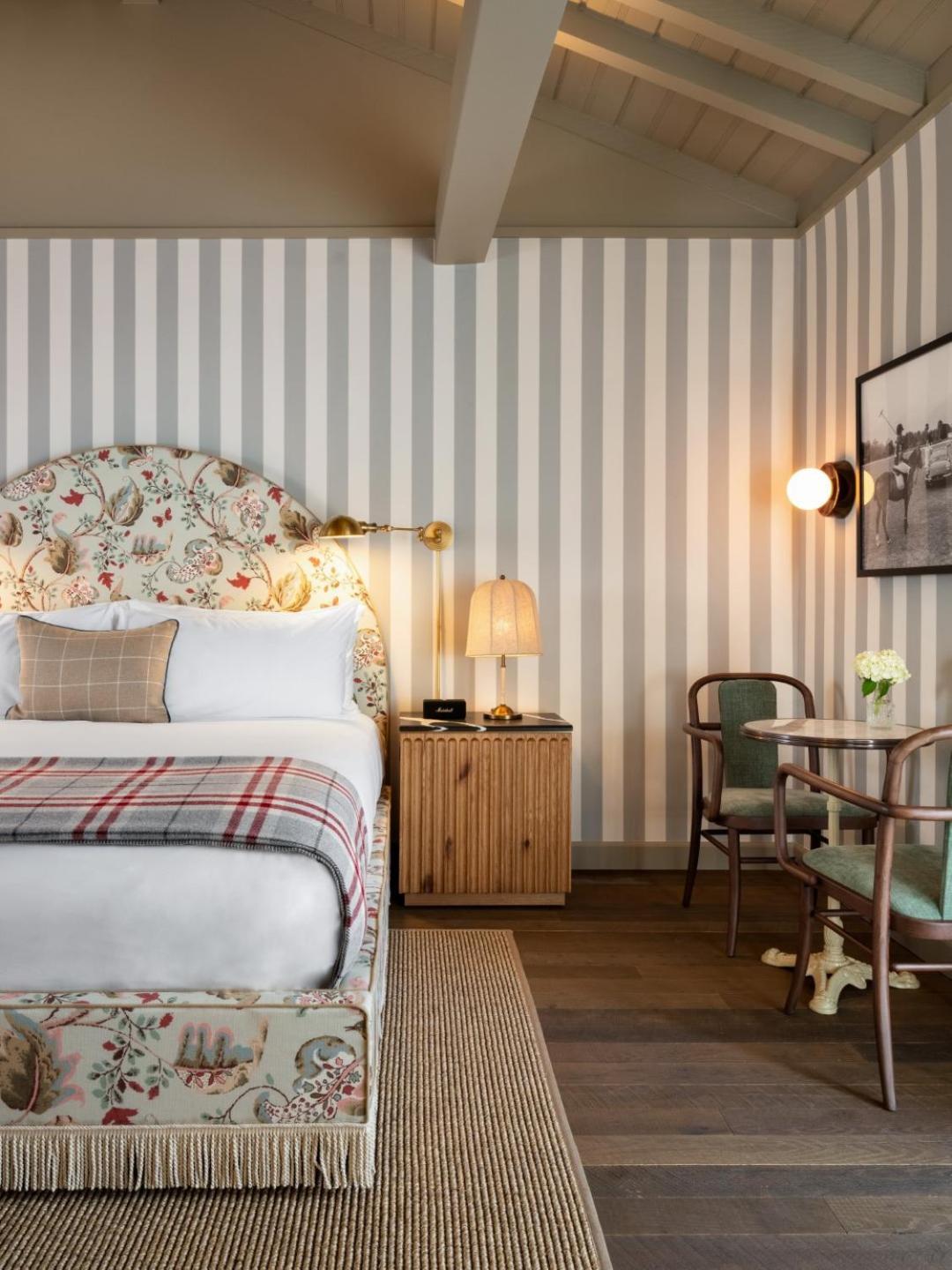 Hotel Le Petit Pali Brentwood Los Angeles