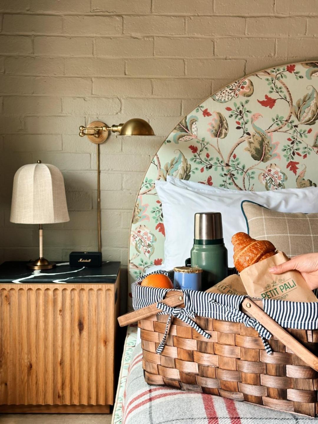 Le Petit Pali Brentwood Hotel 3*