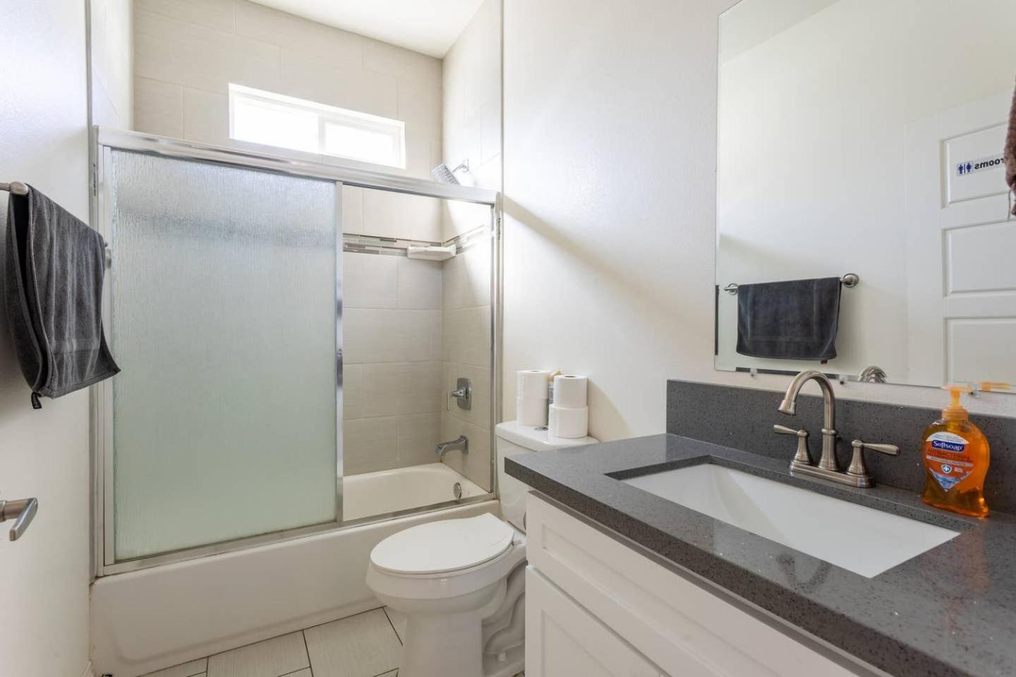 Getaway 4br In The Heart Of La Holiday home Los Angeles