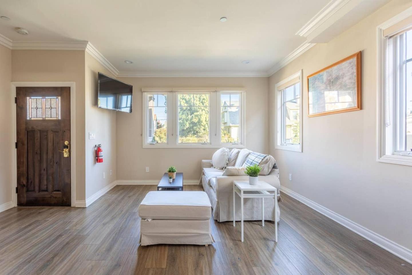 Getaway 4br In The Heart Of La Los Angeles