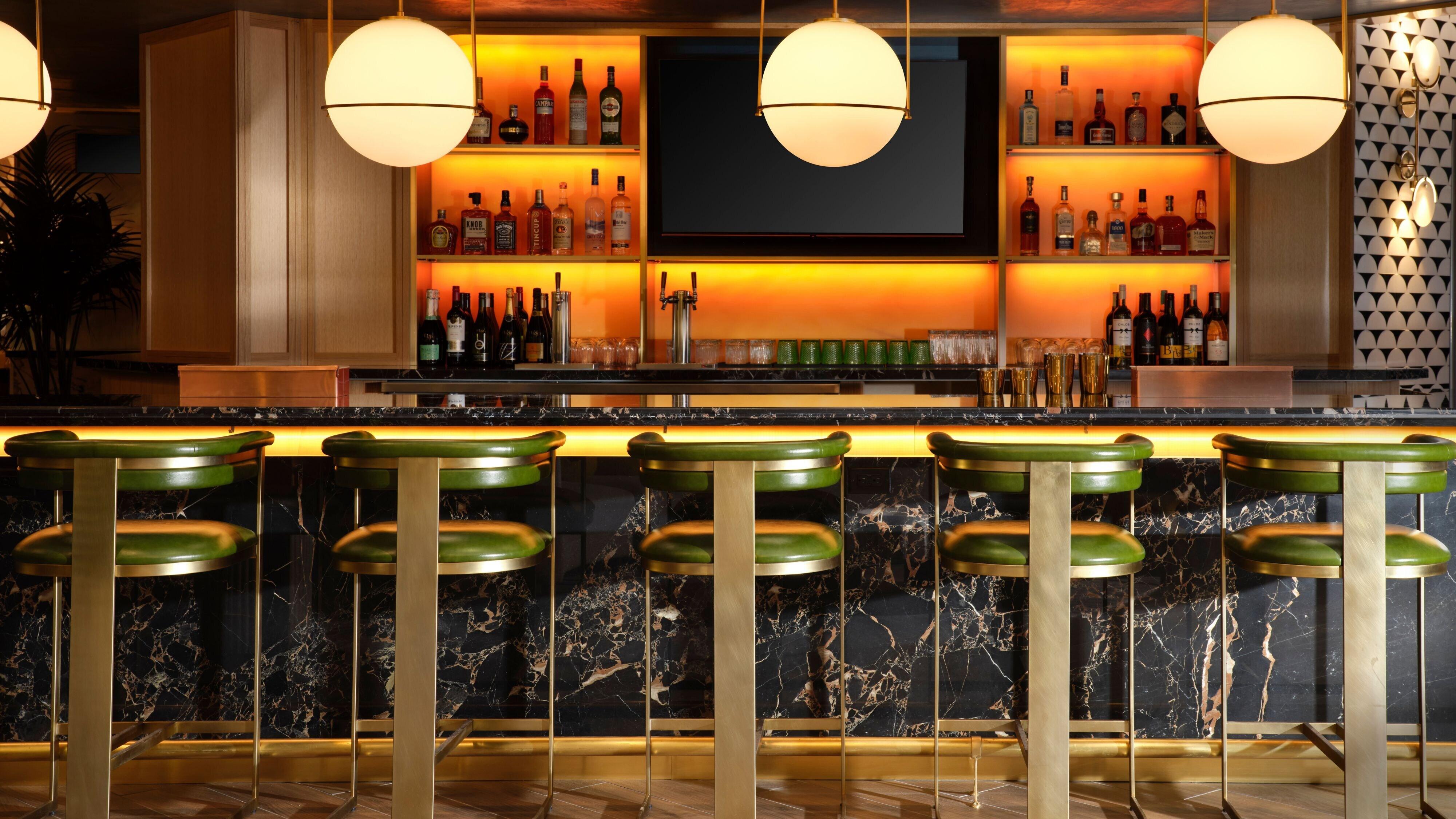 Burton House, Beverly Hills, A Tribute Portfolio Hotel 3*