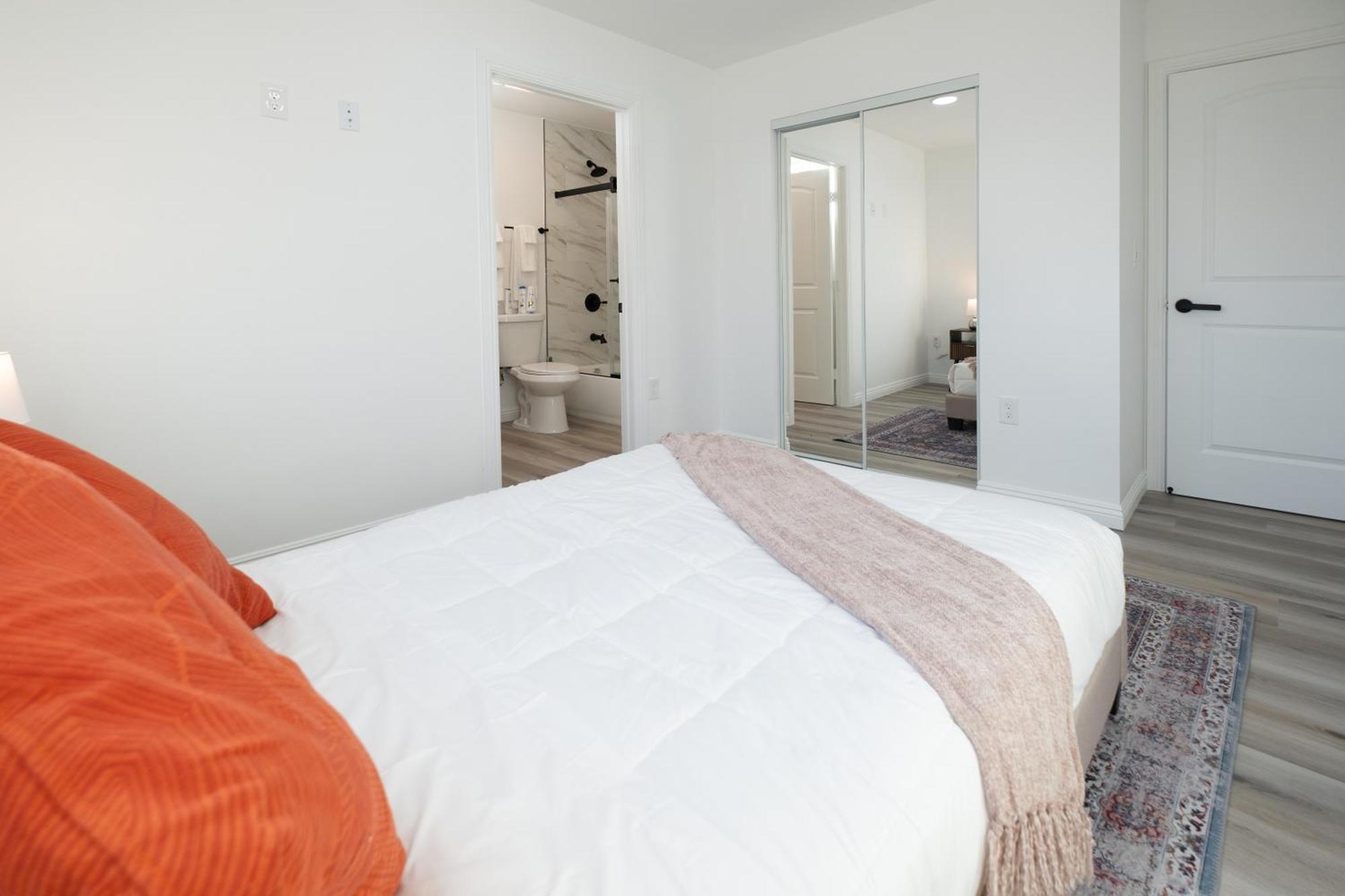 Cozy La Near Usc And Downtown Attractions- Private With Shared Access 4* Los Angeles
