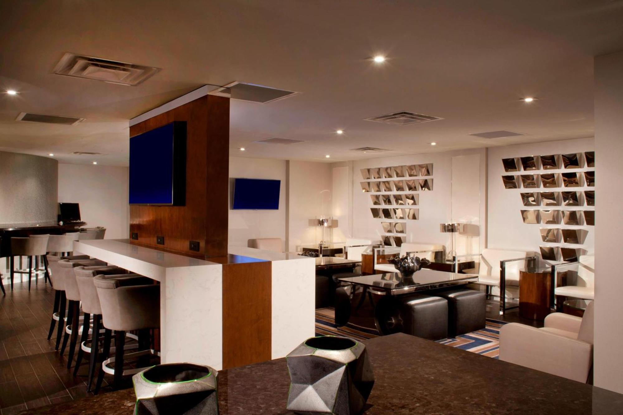 Hotel Beverly Hills Marriott 4*