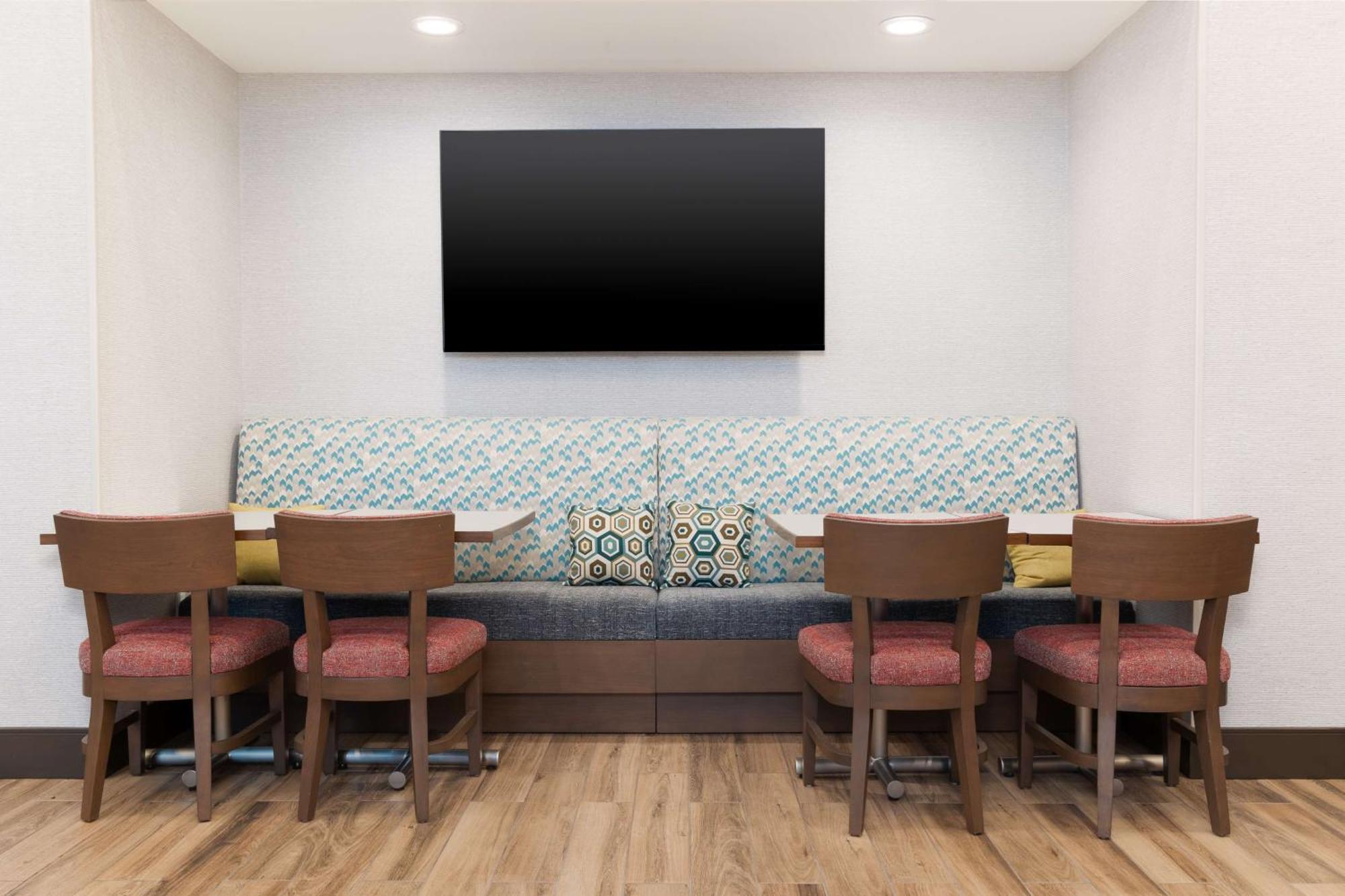 Hotel Hampton & Porter Ranch Angeles Los Angeles