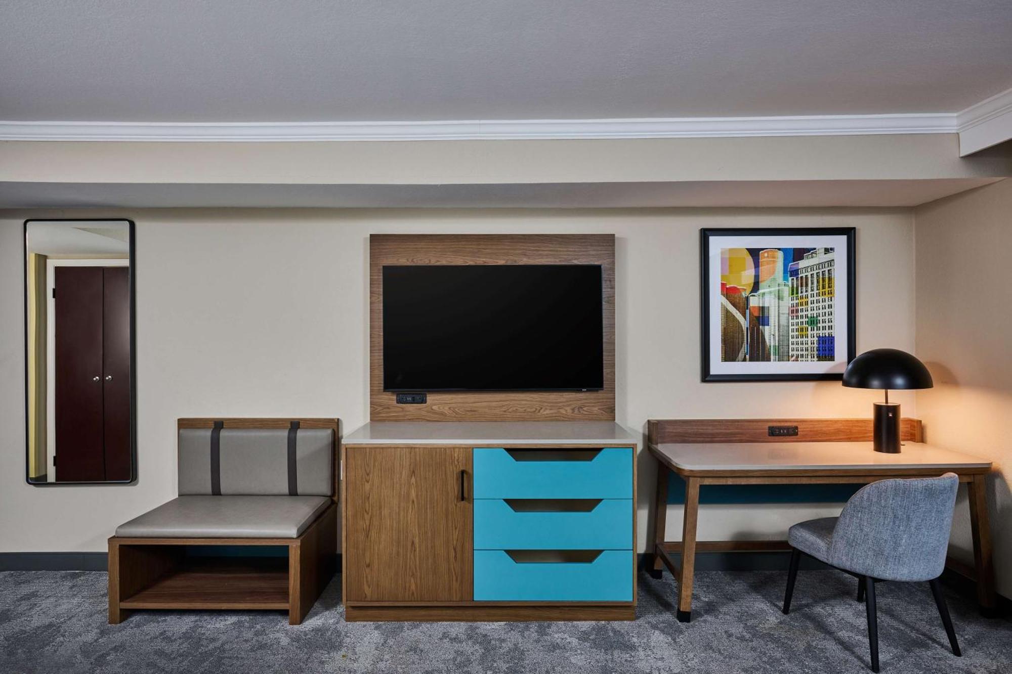 Doubletree By Hilton Chatsworth Hotel 3*
