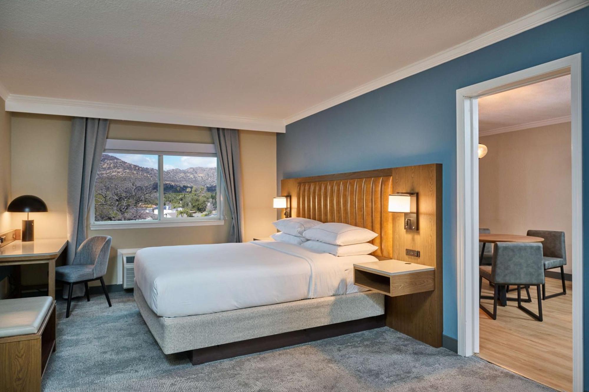 Doubletree By Hilton Chatsworth Hotel Los Angeles