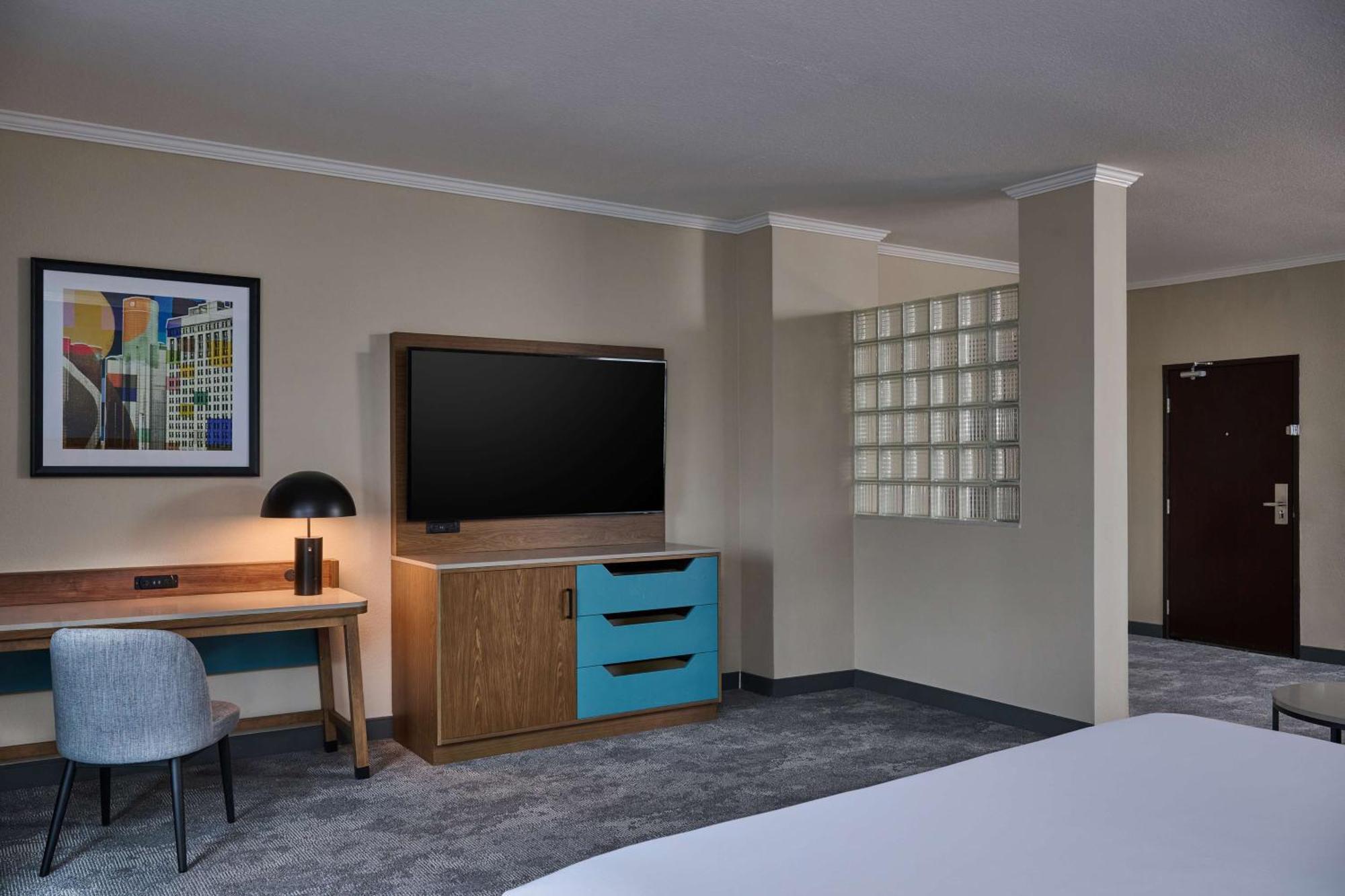Hotel Doubletree By Hilton Chatsworth