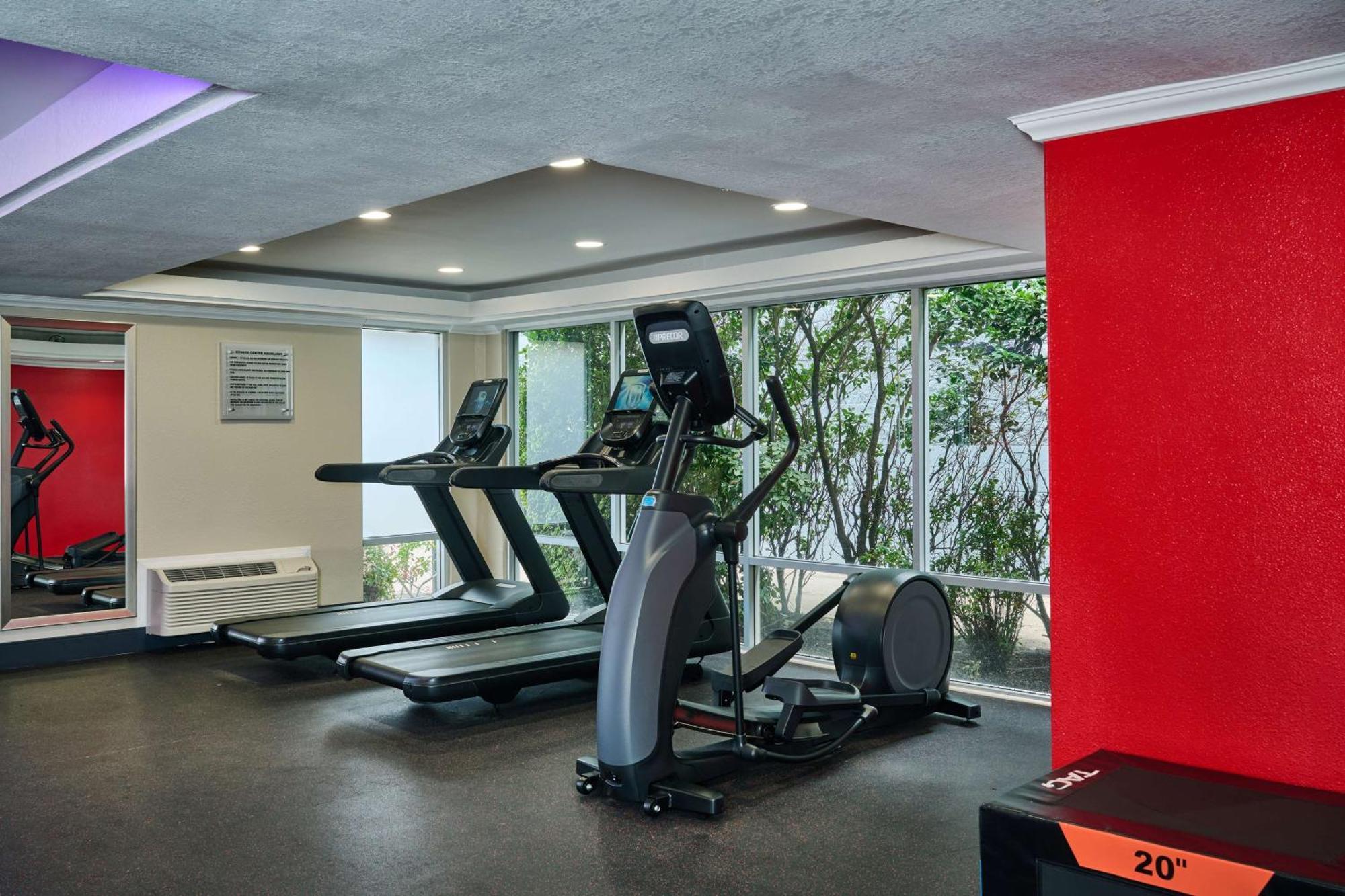 Doubletree By Hilton Chatsworth Los Angeles