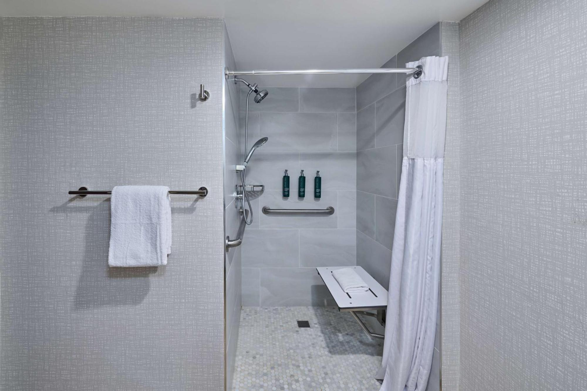 Doubletree By Hilton Chatsworth 3* Los Angeles