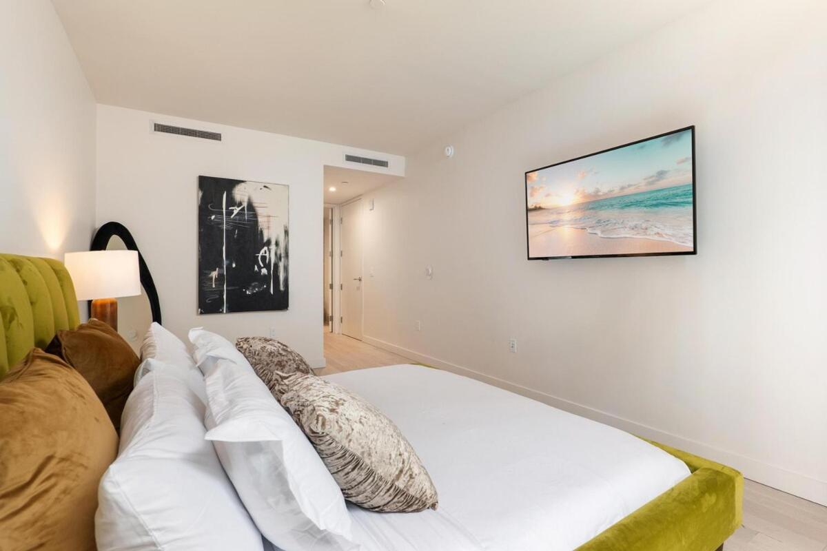 Luxurious 2-bedroom Retreat In Santa Monica Los Angeles