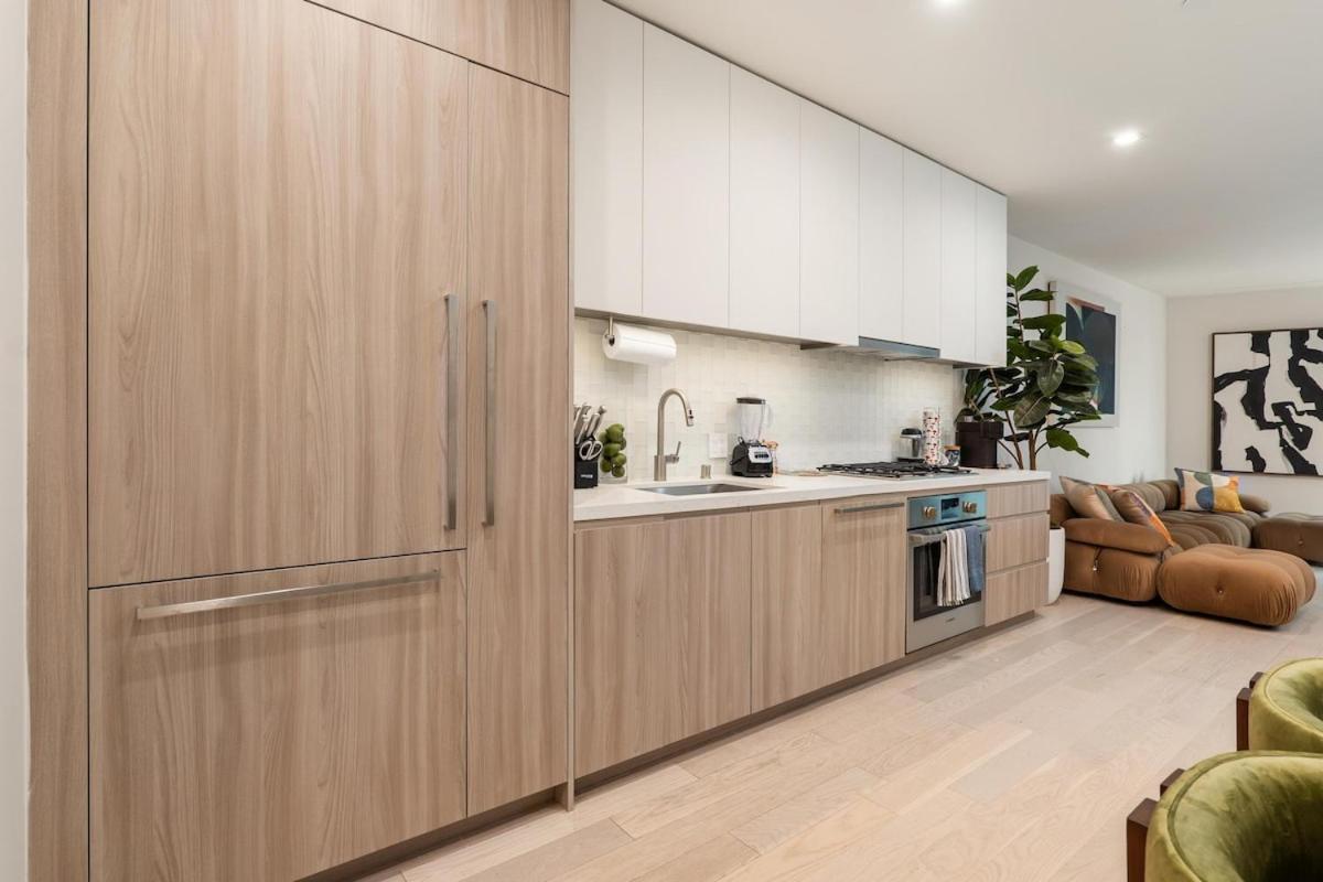 Apartment Luxurious 2-bedroom Retreat In Santa Monica *