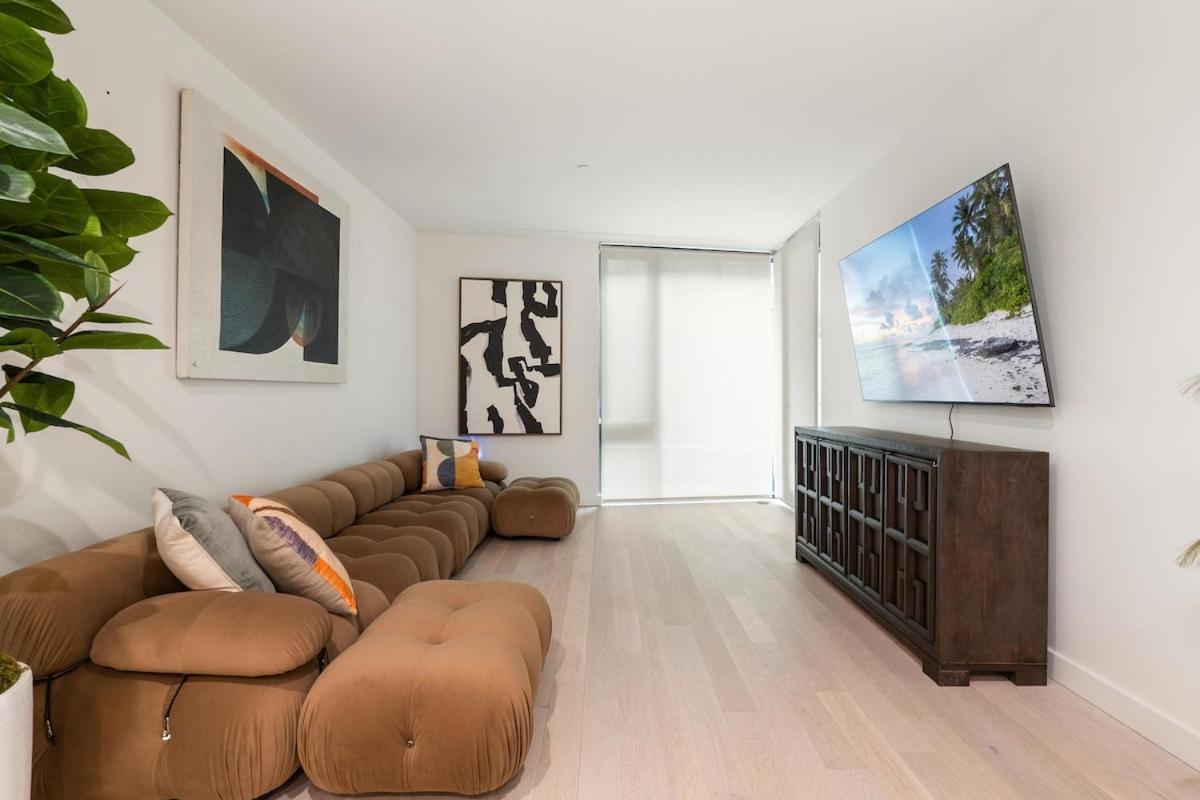 Luxurious 2-bedroom Retreat In Santa Monica Apartment Los Angeles