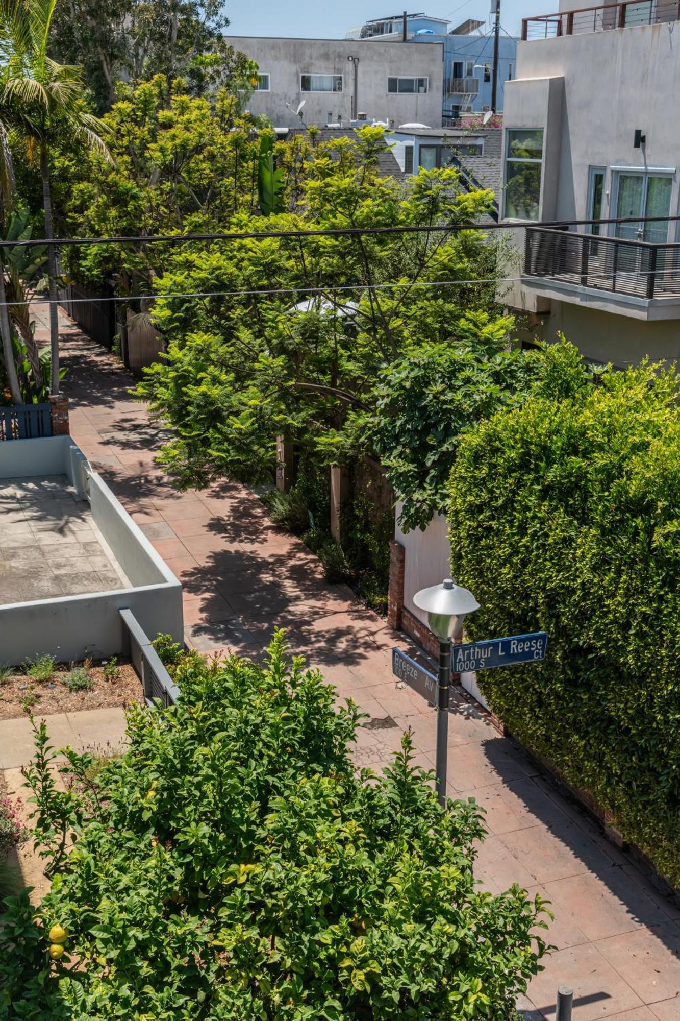 Casa de férias Skydeck House In Venice With Rooftop, Parking, 2bd, 2bath, Steam Sauna Los Angeles