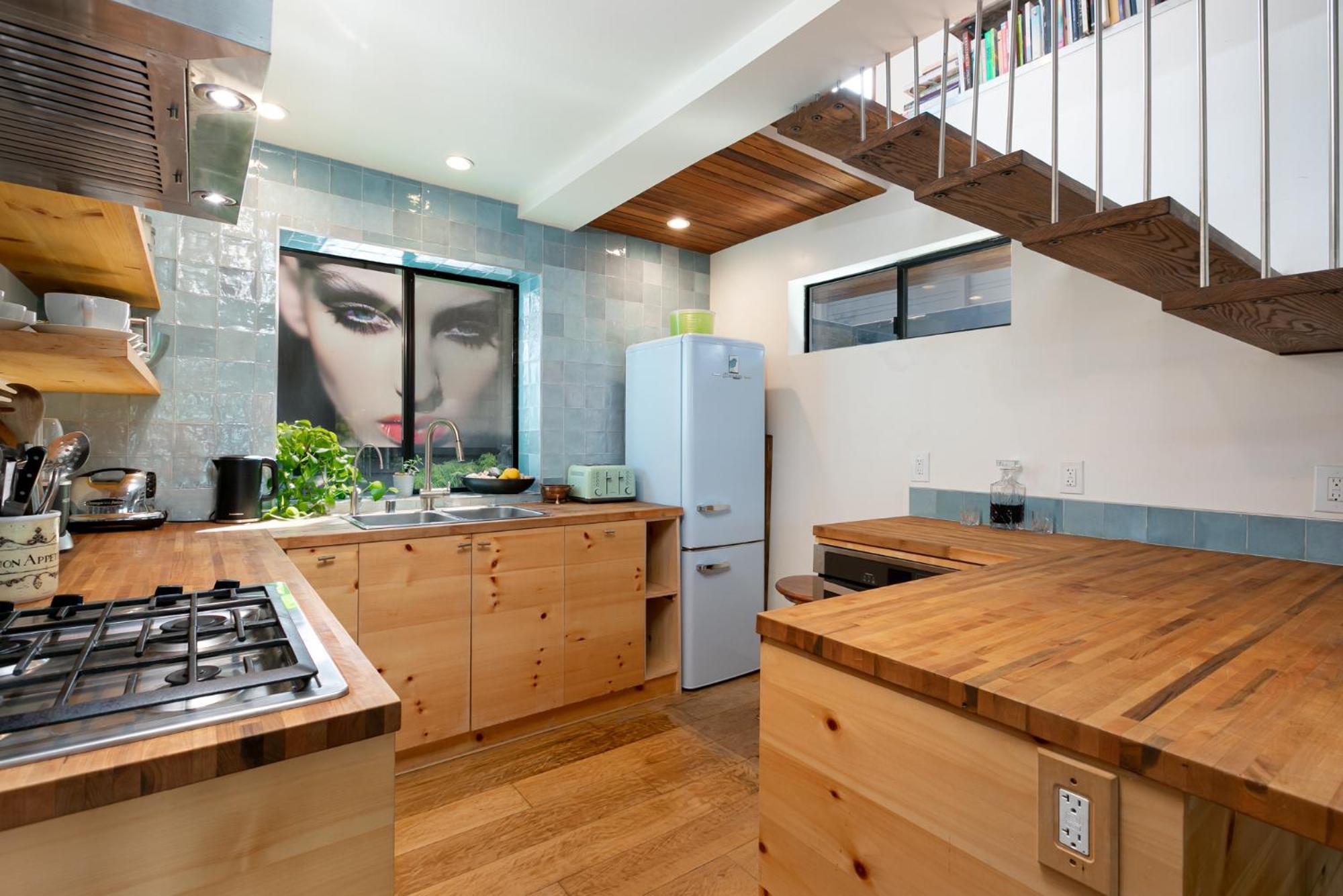 Skydeck House In Venice With Rooftop, Parking, 2bd, 2bath, Steam Sauna Los Angeles