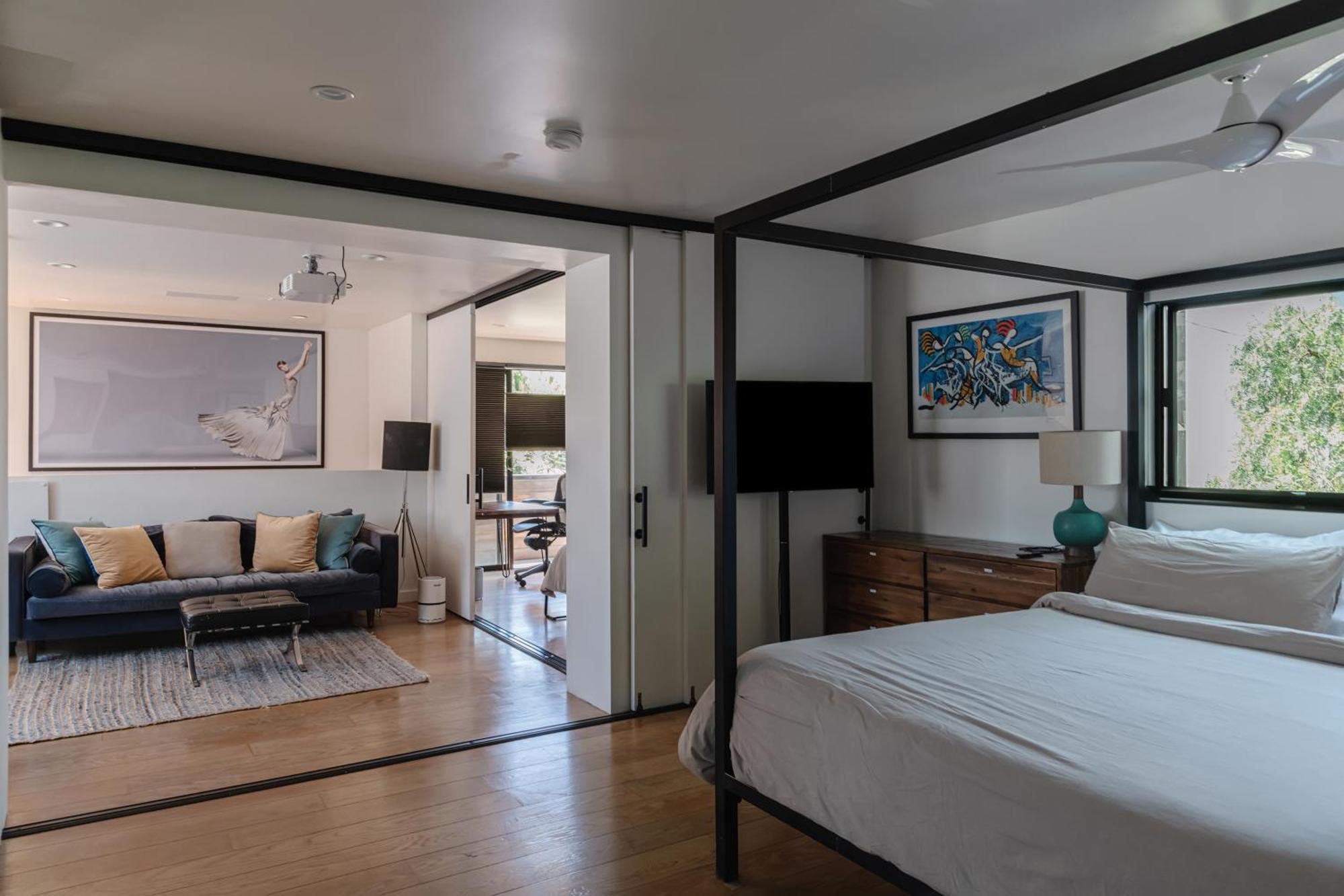 Skydeck House In Venice With Rooftop, Parking, 2bd, 2bath, Steam Sauna