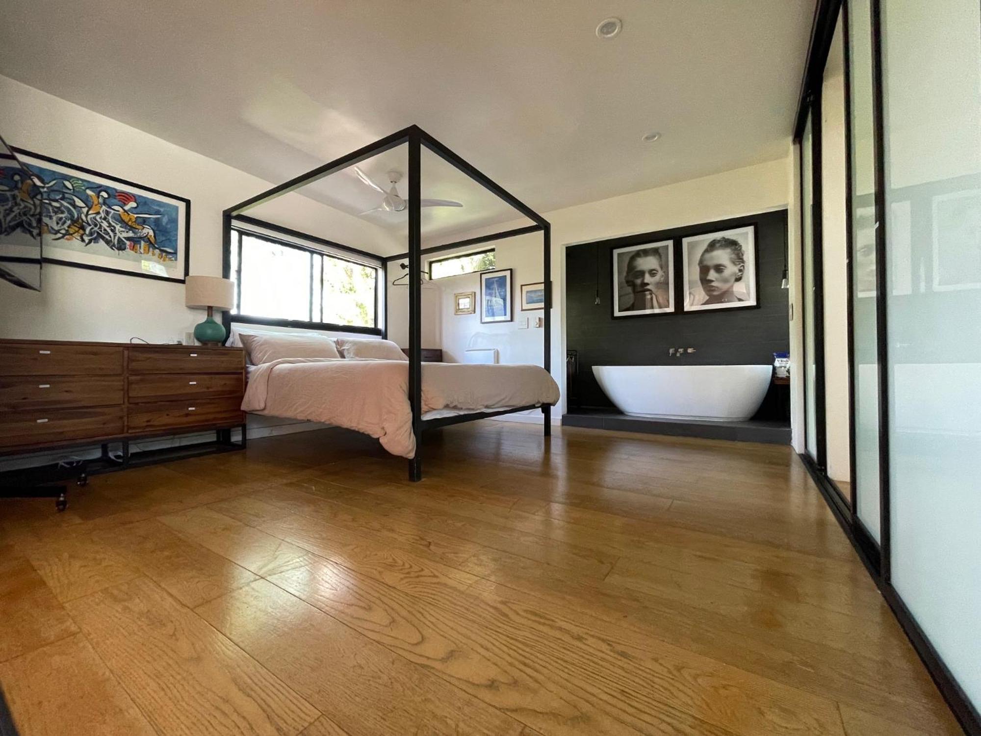 Casa de férias Skydeck House In Venice With Rooftop, Parking, 2bd, 2bath, Steam Sauna Los Angeles