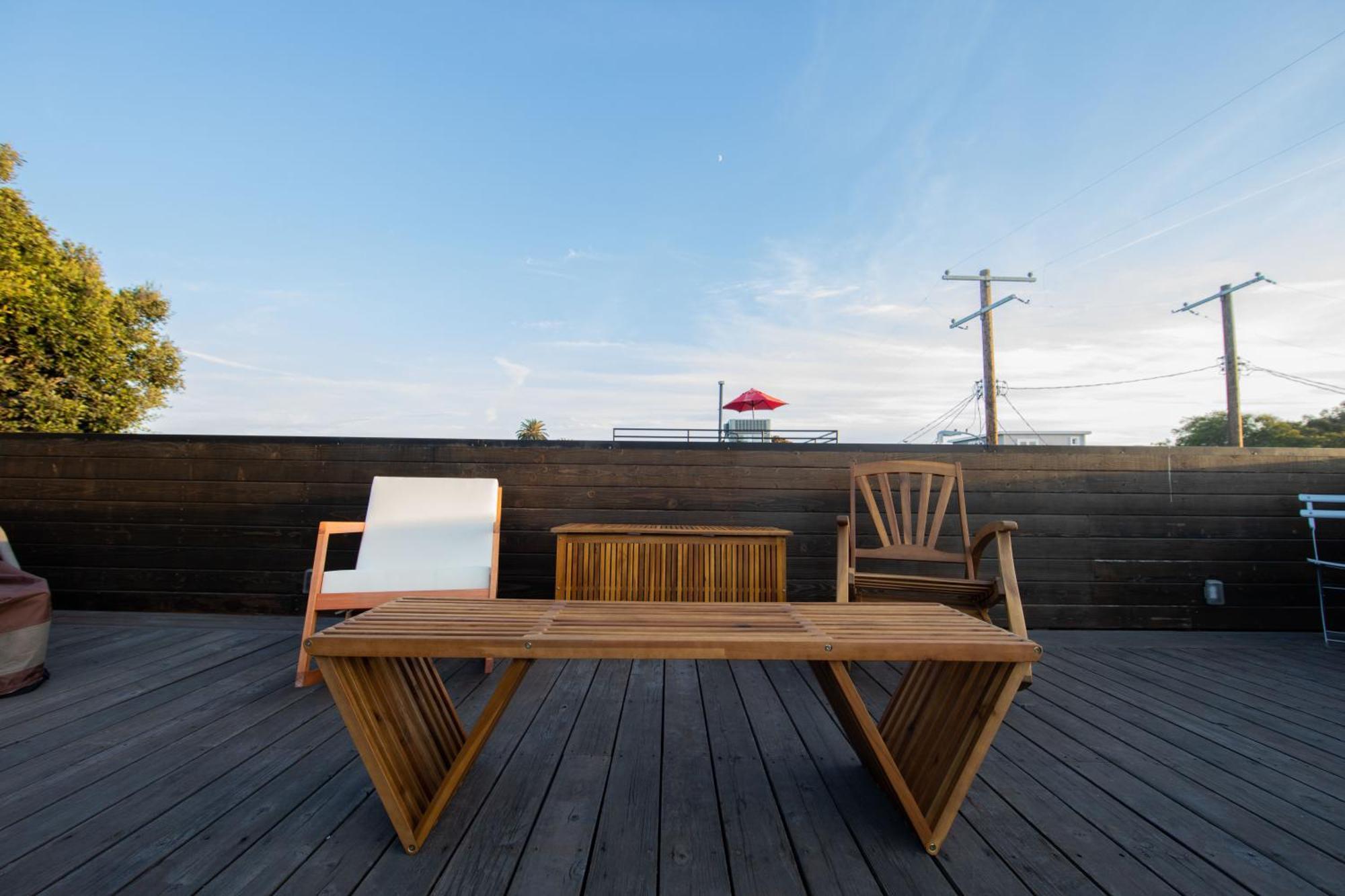 Skydeck House In Venice With Rooftop, Parking, 2bd, 2bath, Steam Sauna *