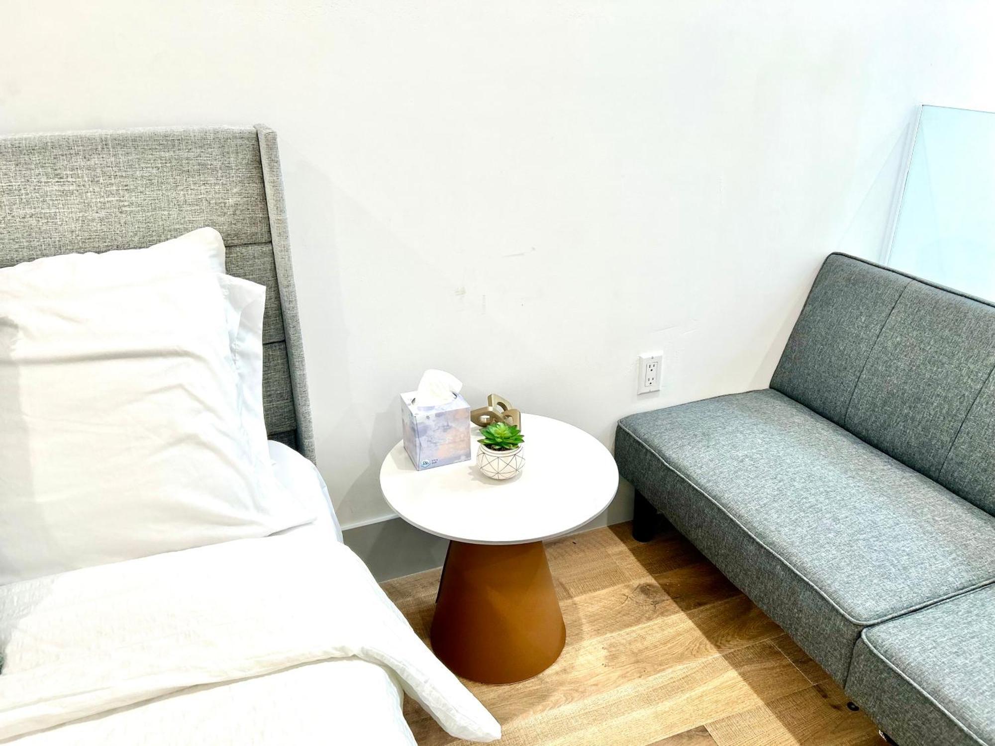 New Lux Skyline Loft In La Aparthotel