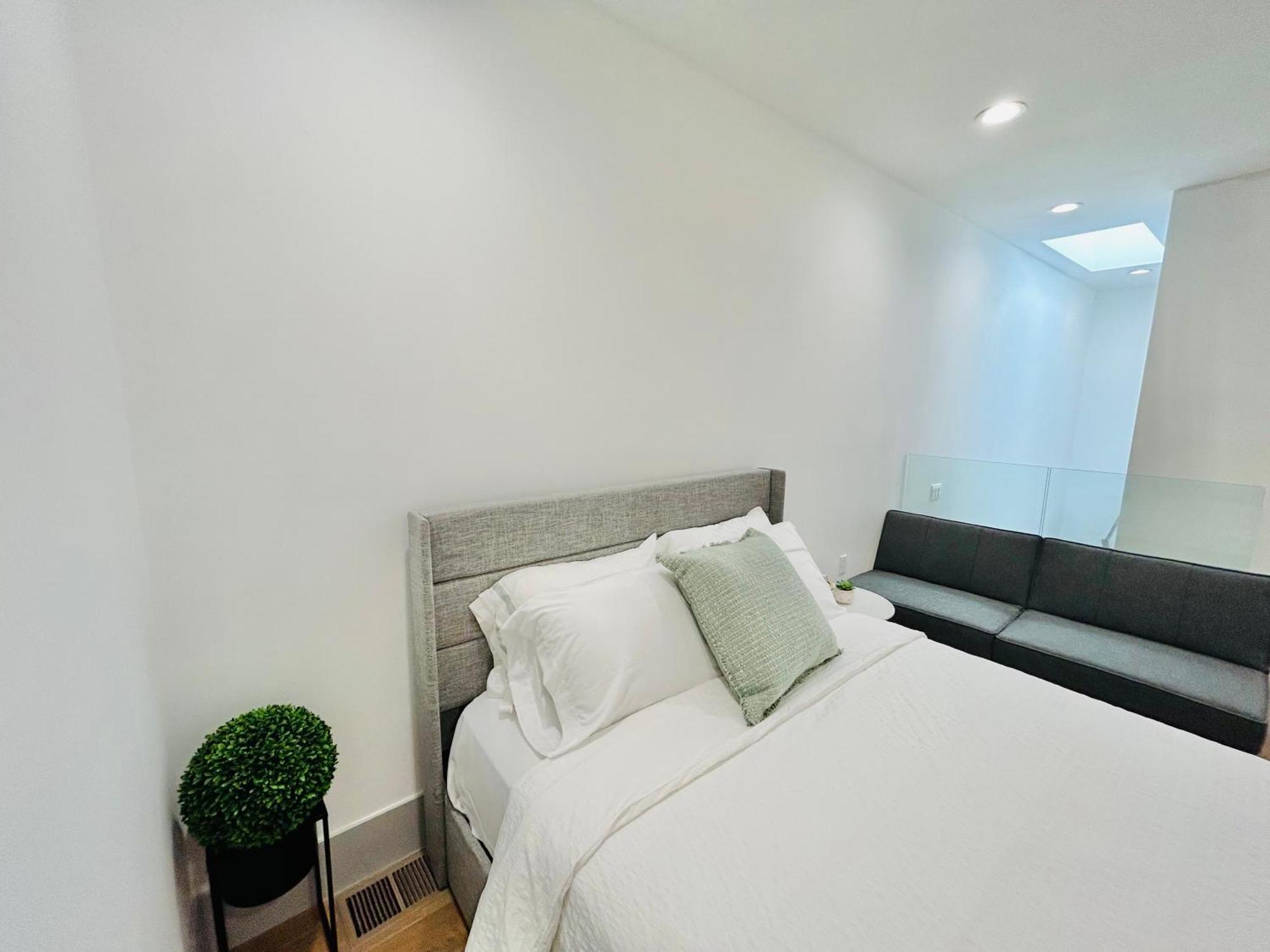 New Lux Skyline Loft In La Aparthotel *