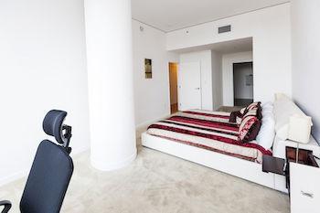 Corporate Suites Downtown In The Heart Of La Hotel 4*