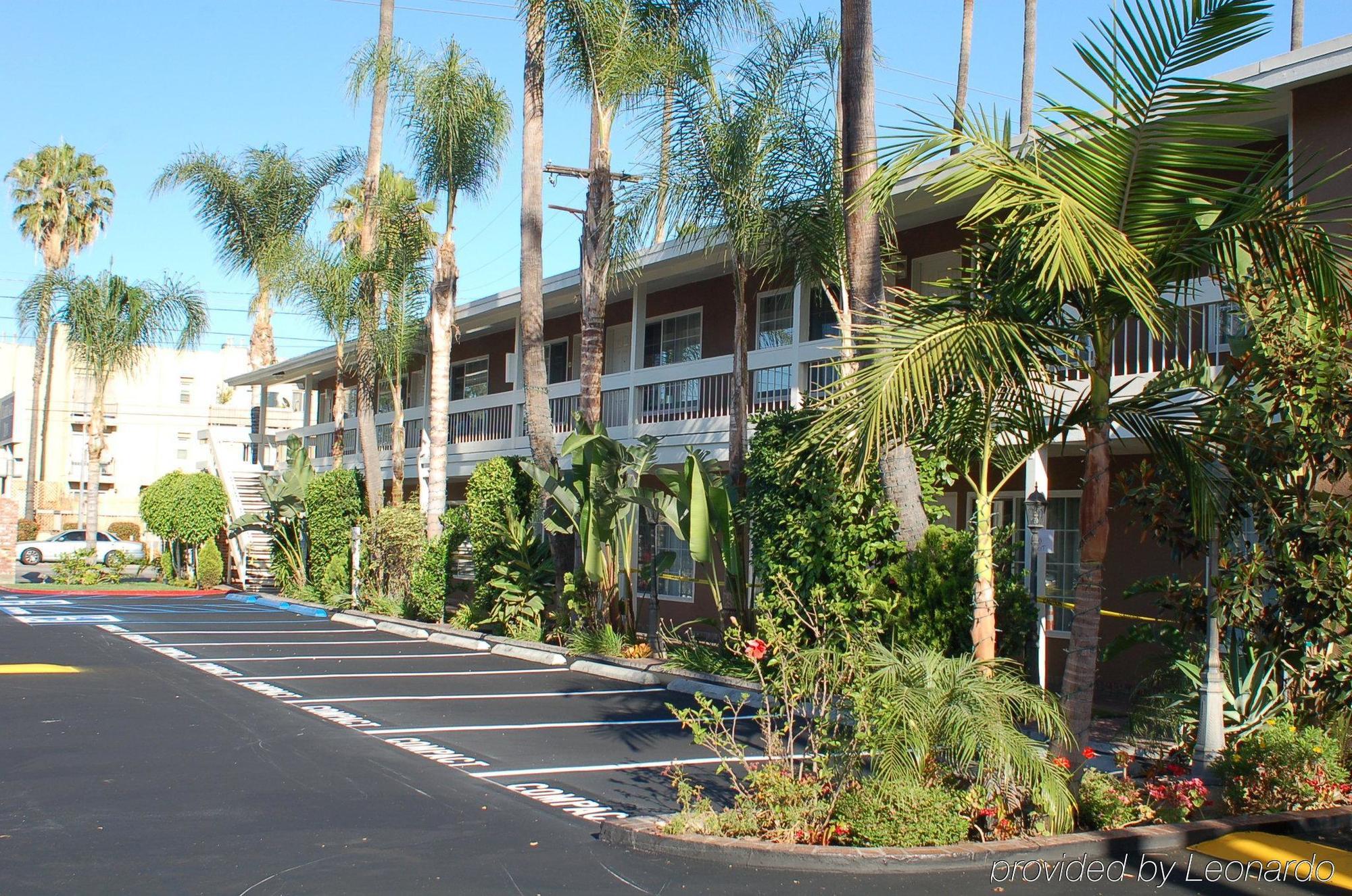 Western Carriage 4* Los Angeles