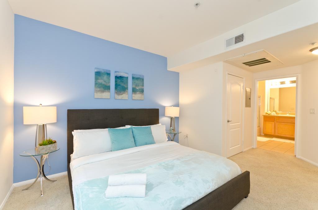 Popular Downtown La Bellagio Apartment Los Angeles