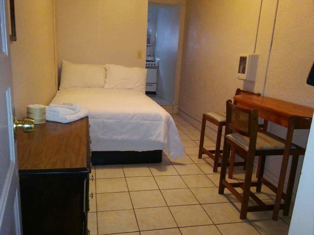 Monterey Dream Hotel
