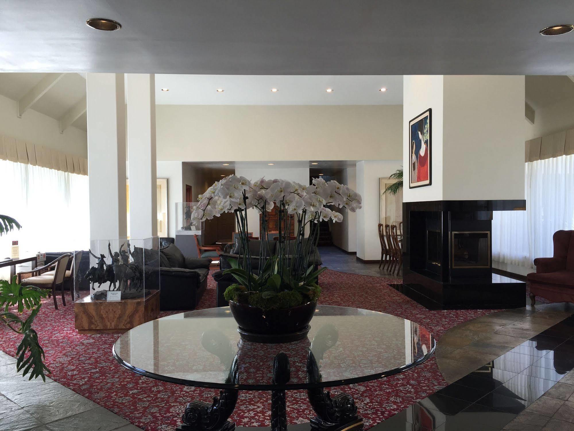 Hotel Mikado Los Angeles