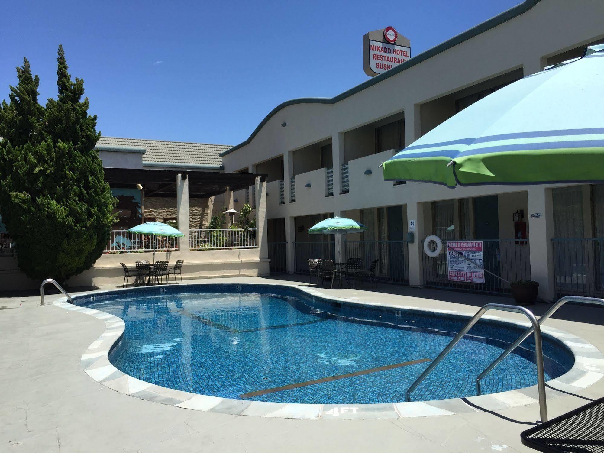 Mikado Hotel Los Angeles