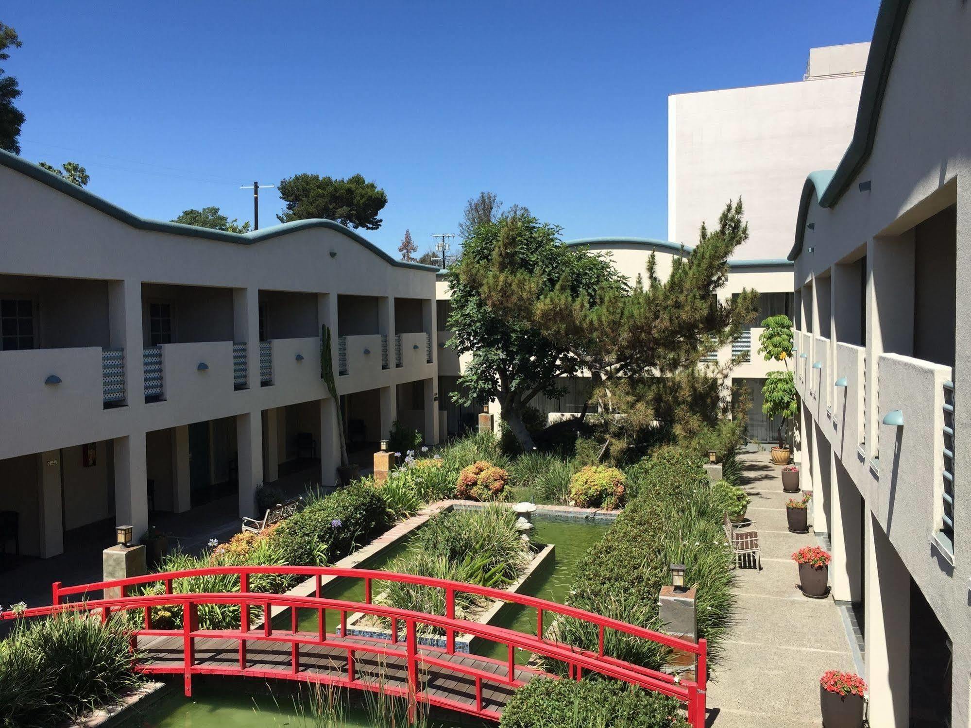 Hotel Mikado Los Angeles
