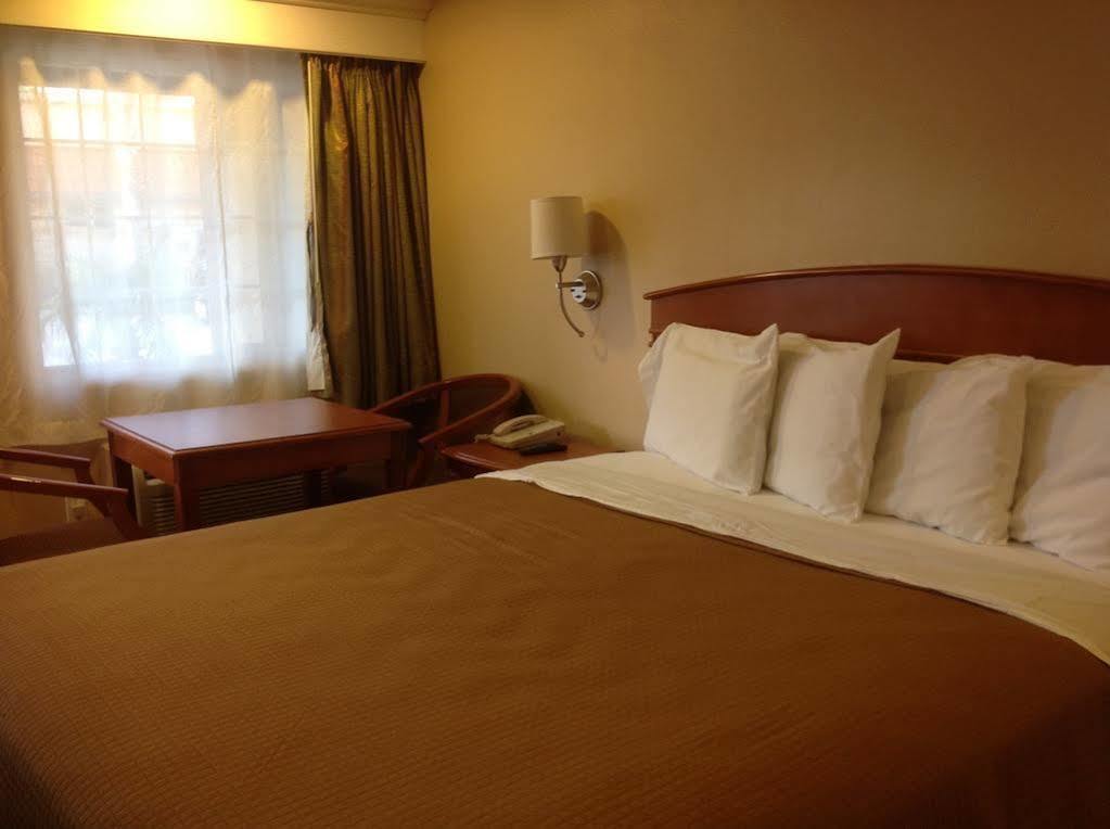 Hyland Nuys 2* Los Angeles