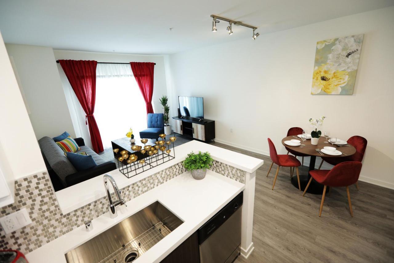 Hollywood Metropolitan Suites Aparthotel 4*