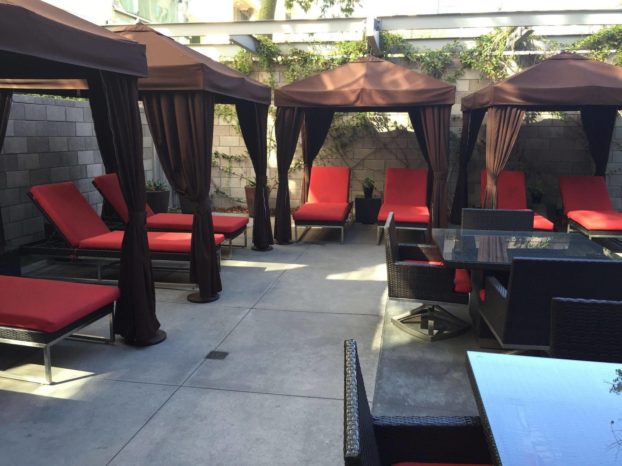 Corporate Suites Downtown In The Heart Of La