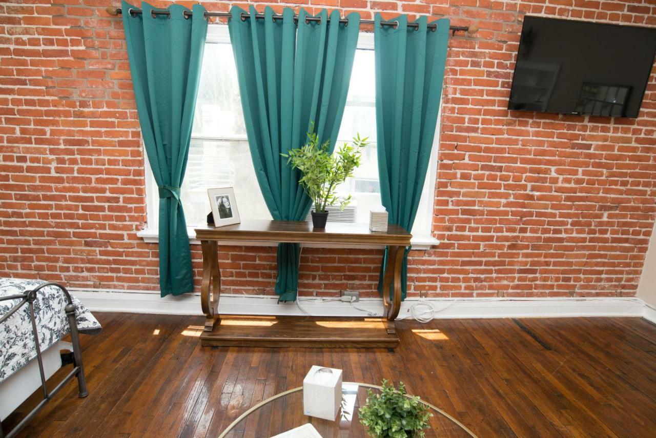 The Canterbury 3* Los Angeles