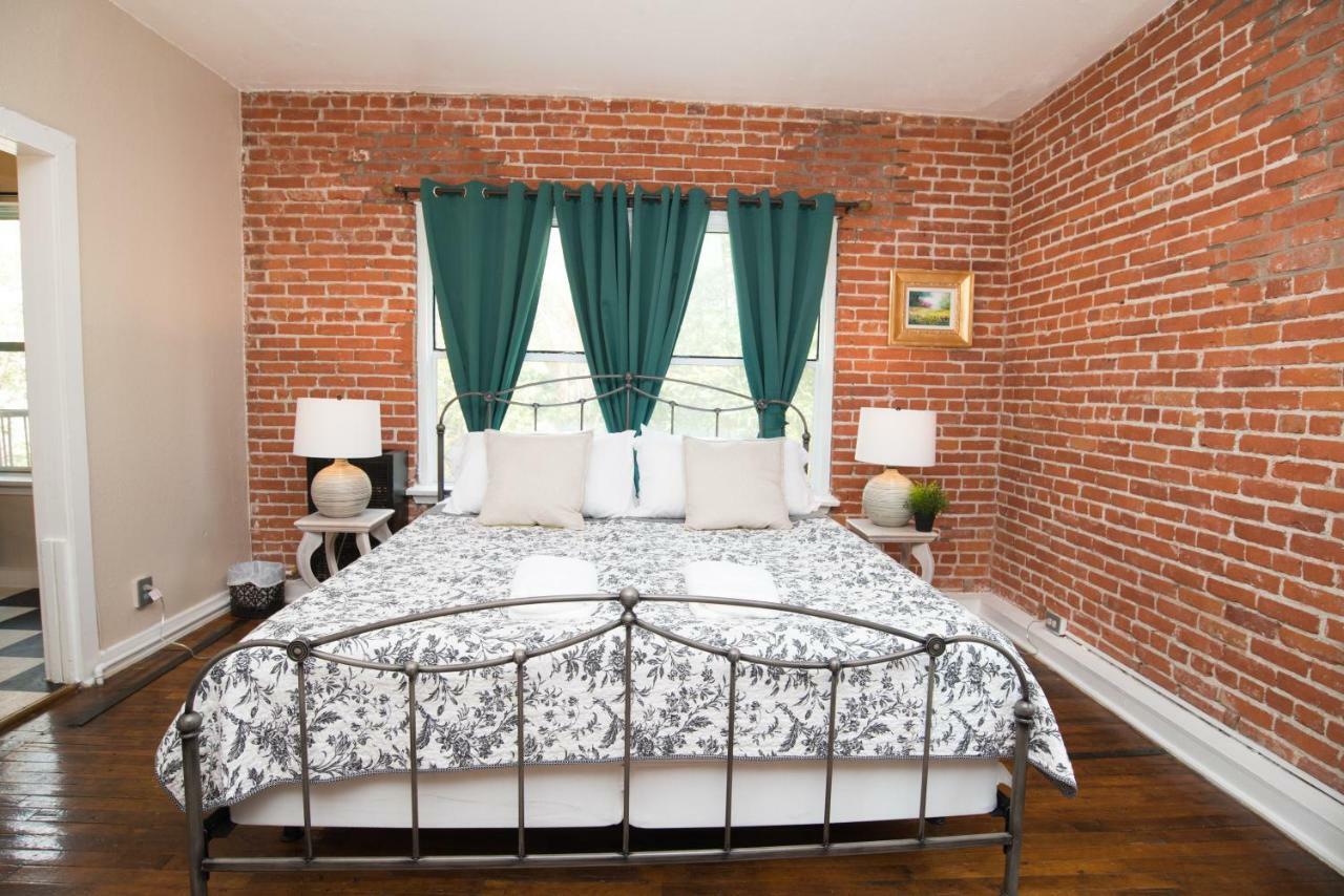 The Canterbury 3* Los Angeles