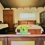 Lax Teresa Air B&B