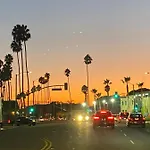 Venice Beach Beautiful One Bedroom