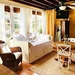 Under The Tuscan Sun Cottage In West Los Angeles