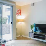 Charming & Peaceful L 1 Bedroom In Marina Del Rey, Ca