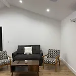 Gated Private House With Own Parking Sherman Oaks