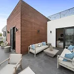 The Palms Pad - 5 Min From Beach - Golf,Arcade,Sauna