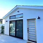 Newly Built Venice Guesthouse