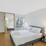Venice Beach Oasis Apartment