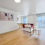 Bright & Airy 2 Bed 2 Bath Haven