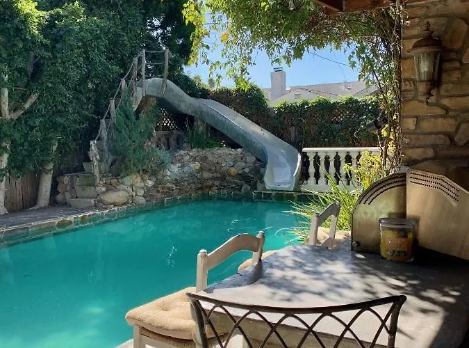 Under The Tuscan Sun Cottage In West Los Angeles