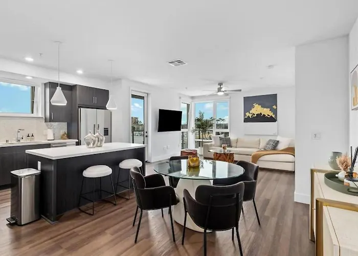 Dream Coastal Retreat Marina View Harbor Haven