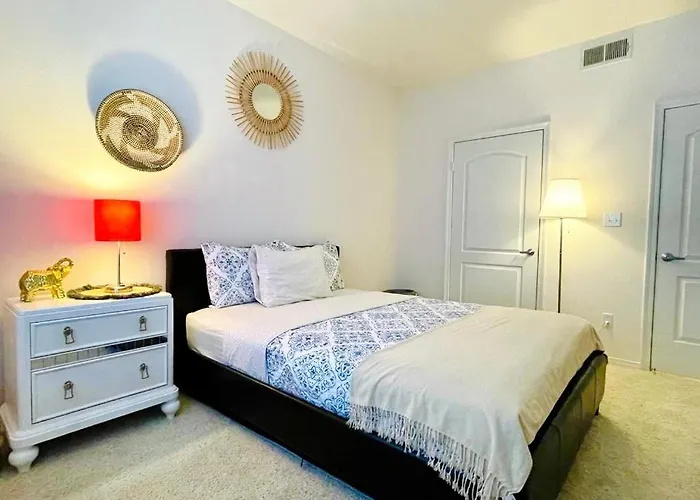 Private Room Elegant Escape In Marina Del Rey